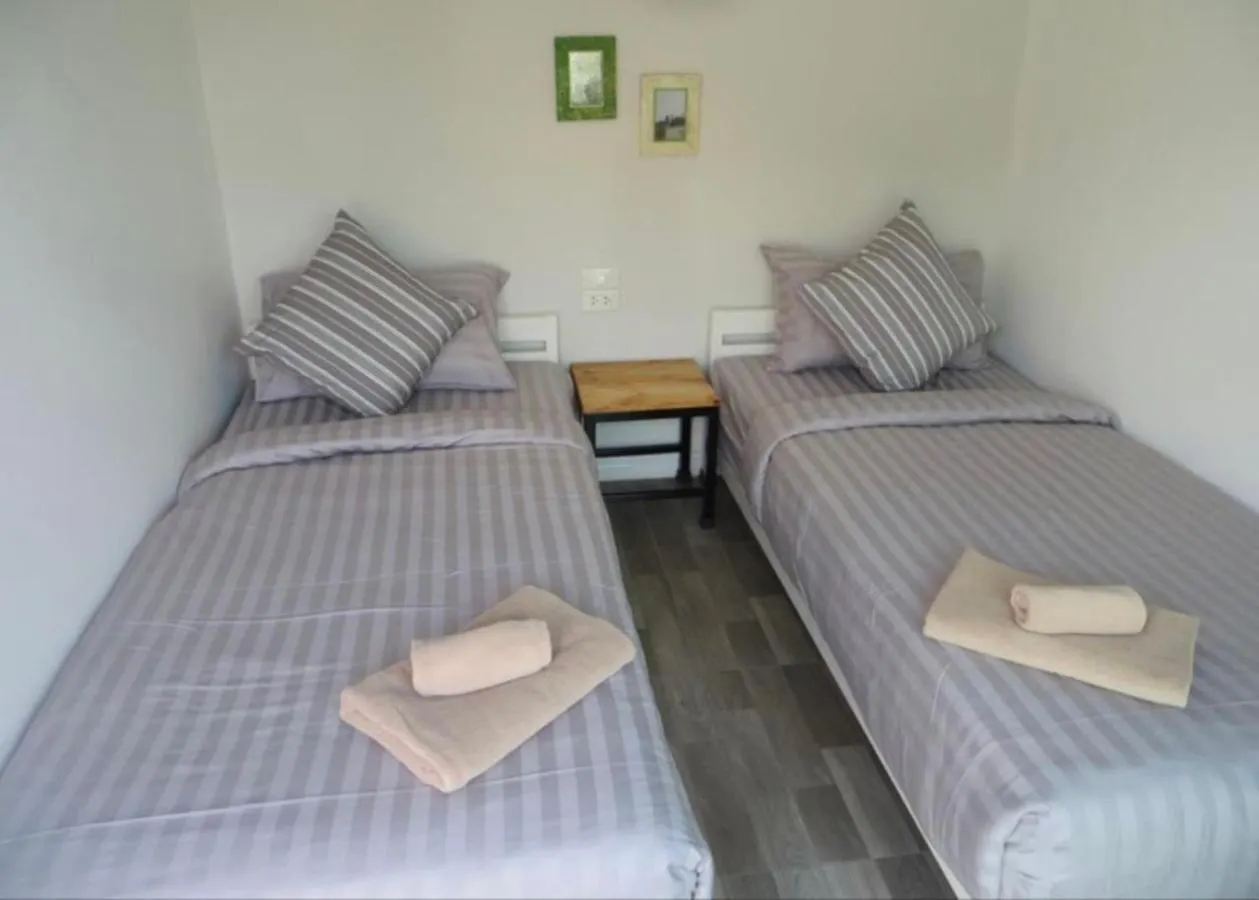 Non Du Lay Guesthouse Koh Lanta Thailand