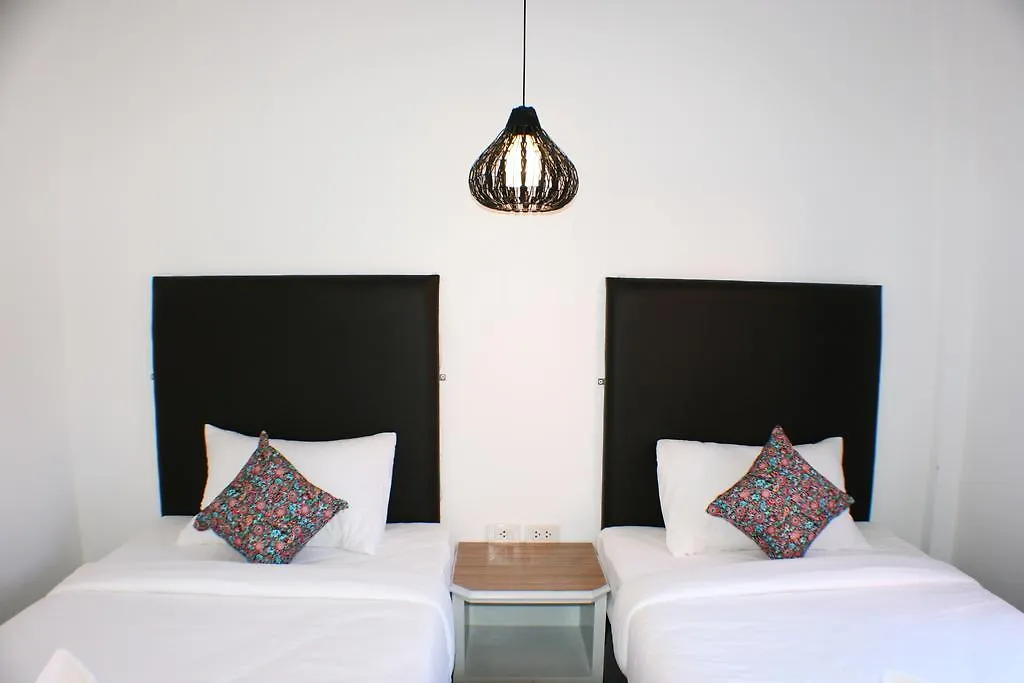 Non Du Lay Guesthouse Koh Lanta Thailand